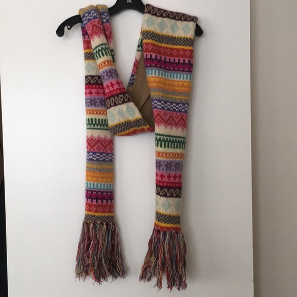 GAP Accessories - GAP scarf!